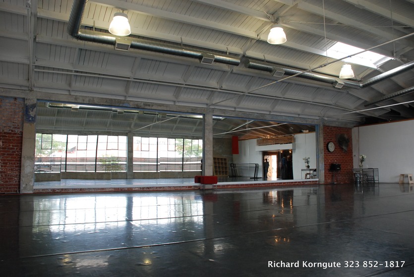 01-Dancer's Studio.JPG