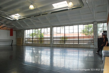 02-Dancer's Studio-001.JPG